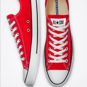 Converse Low Top Chuck Taylor - Red - Men SZ 6